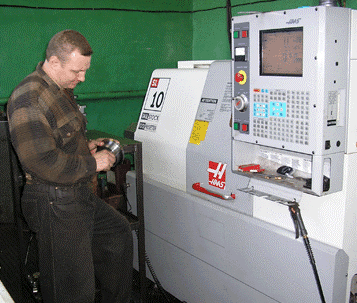 SVPK, machine operator at work, СВПК, Ульяновск
